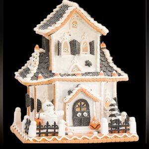 White Halloween Gingerbread Haunted House Light Up LED W/ Mummy Candy Corn NEW